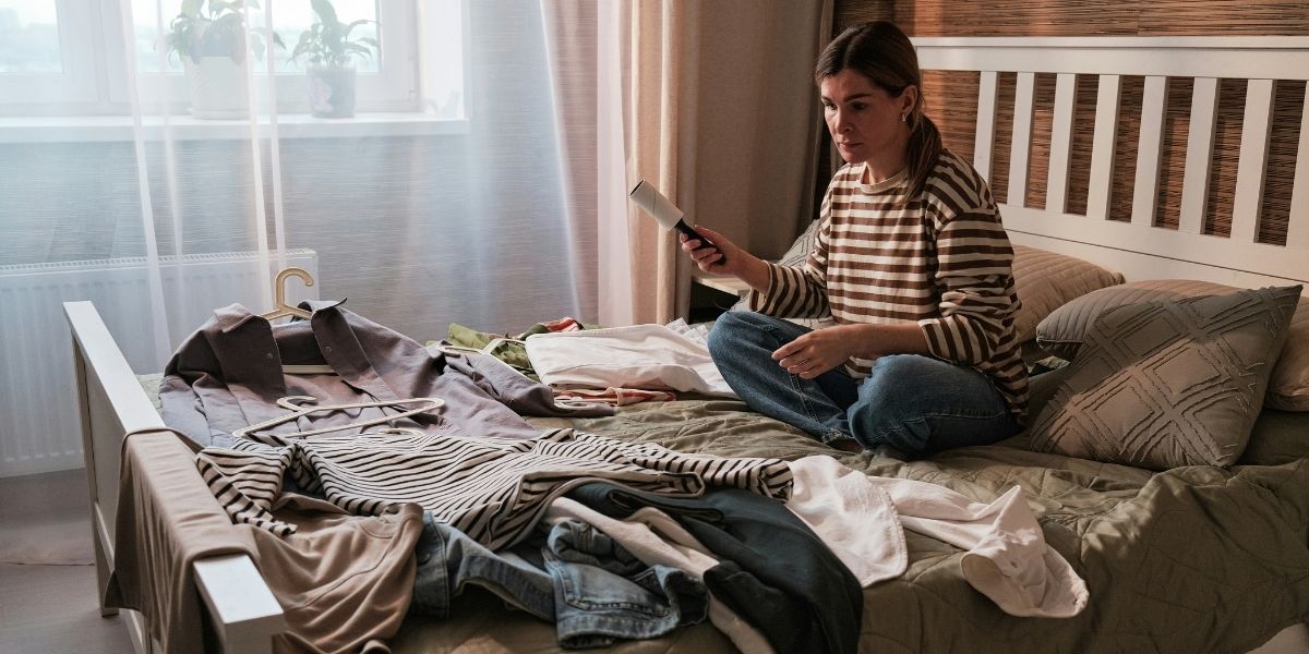 Dopamine Dressing: How Your Wardrobe Boosts Your Mood