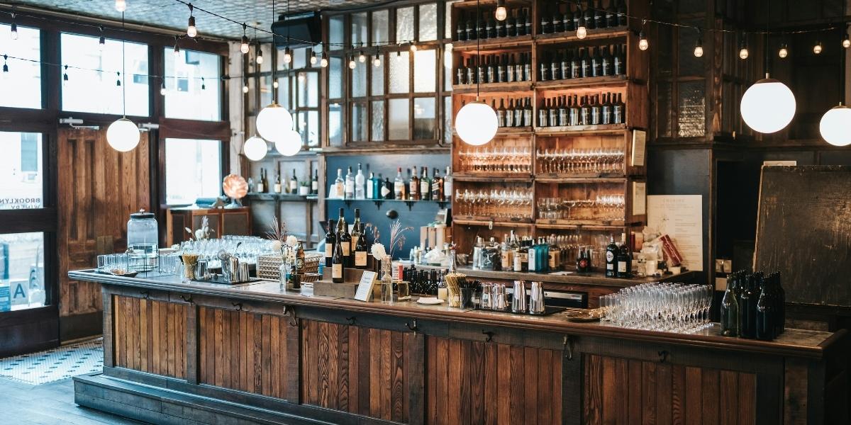 How to Own a Famous Brand: Franchising vs. Licensing Big Names