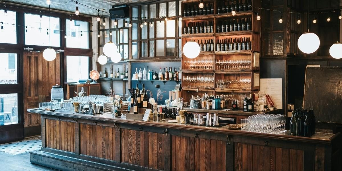 How to Own a Famous Brand: Franchising vs. Licensing Big Names