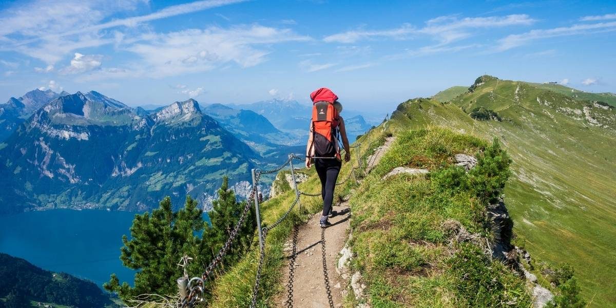 Explore Johnson City’s Blue Ridge Views on Spring Hikes